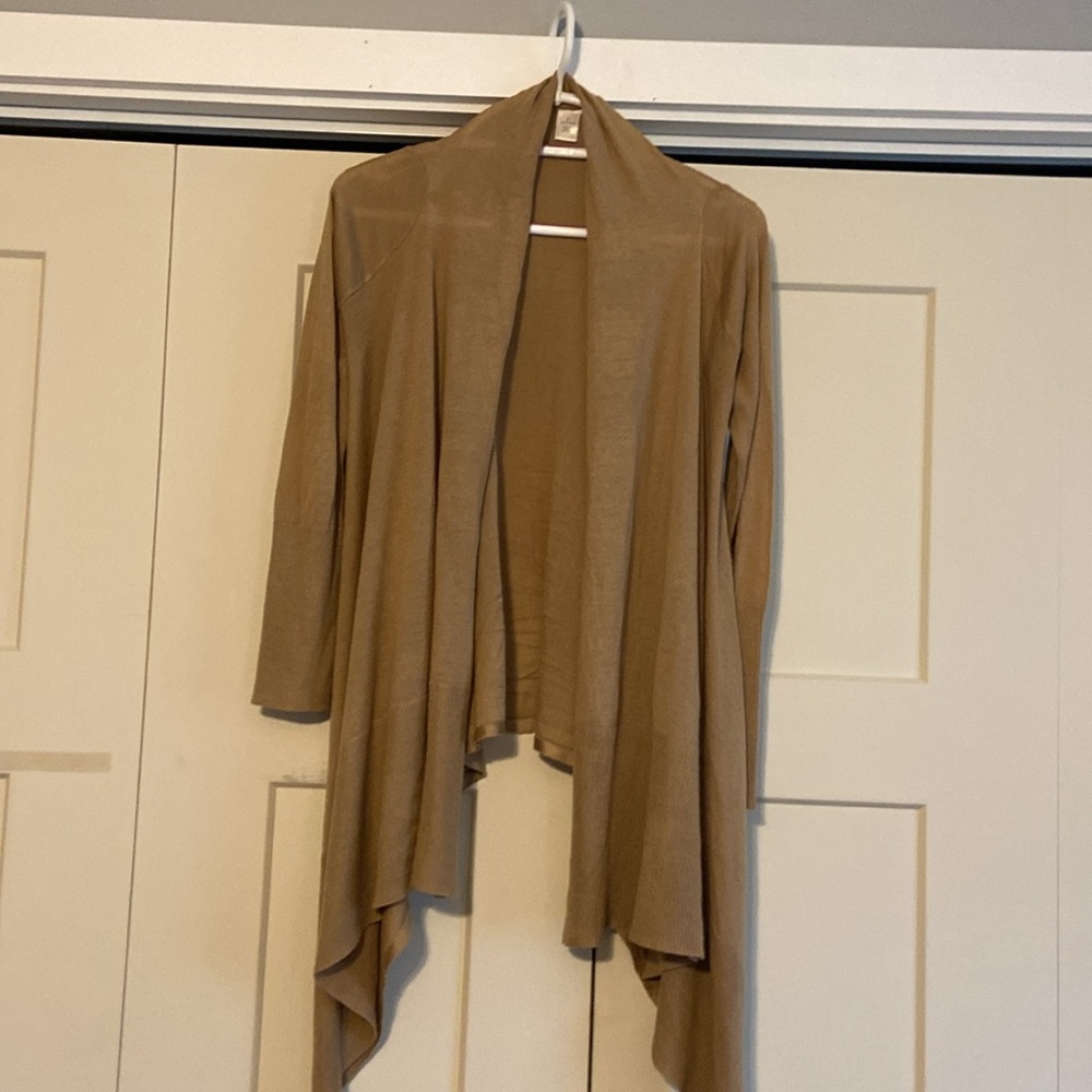 Open flowy Cardigan